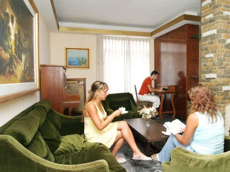 Hotel Iris - Only Adults El Arenal  Kültér fotó